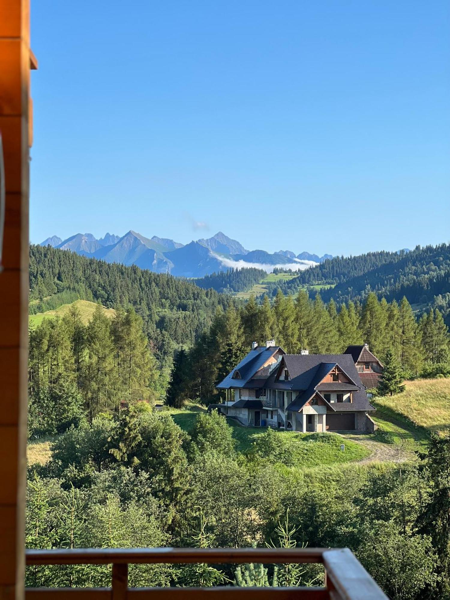 Houten Vakantiewoning "Reisnaarpolen" Royaal Ontbijt, Sauna En Hottub Чарна Гура Екстер'єр фото