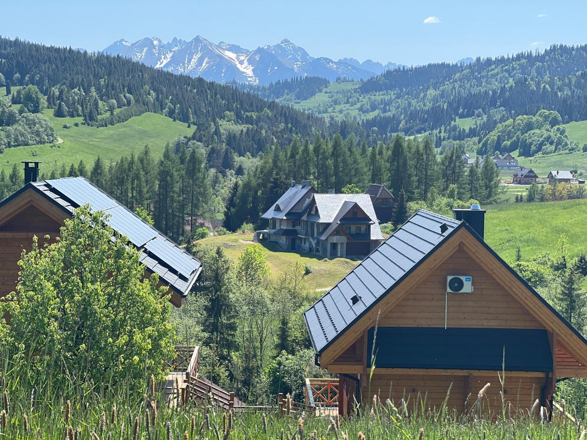 Houten Vakantiewoning "Reisnaarpolen" Royaal Ontbijt, Sauna En Hottub Чарна Гура Екстер'єр фото
